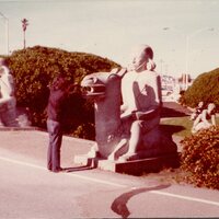 record-thumbnail
